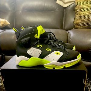 Jordan 6-17-23 Size 5Y (Women’s 7) NWT